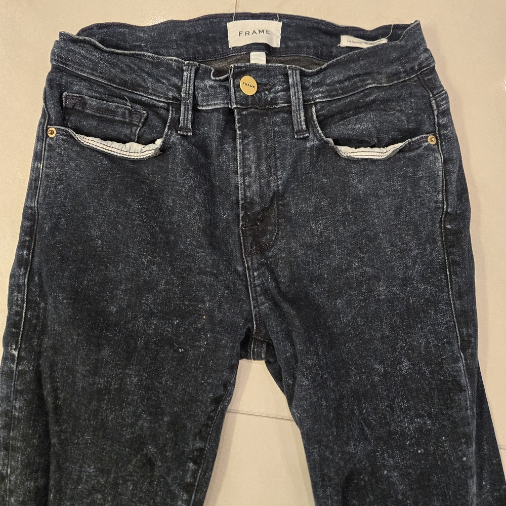 FRAME le skinny de Jeanne jeans size 28